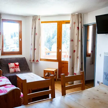 Skimania Grand Bois Apartment Courchevel